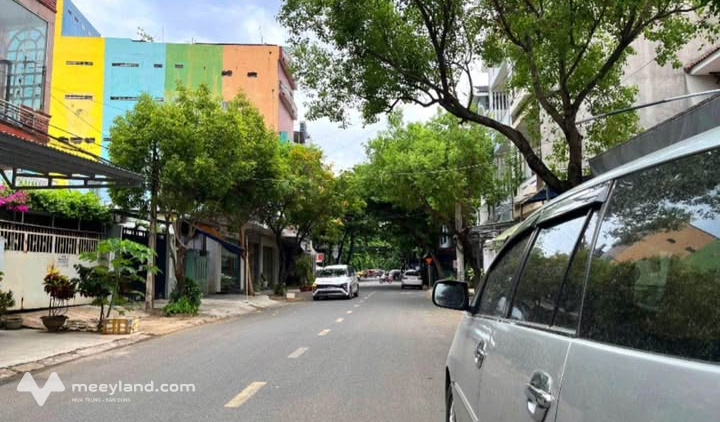 Nhà cấp 4 cũ mặt tiền Lương Văn Chánh, Tuy Hòa, nở hậu tài lộc