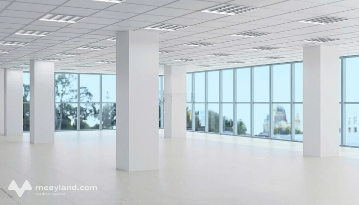 Cho thuê Văn phòng CMT8 Q3, 230m2, sàn suốt, view kính, sân rộng đậu xe ô tô thoải mái