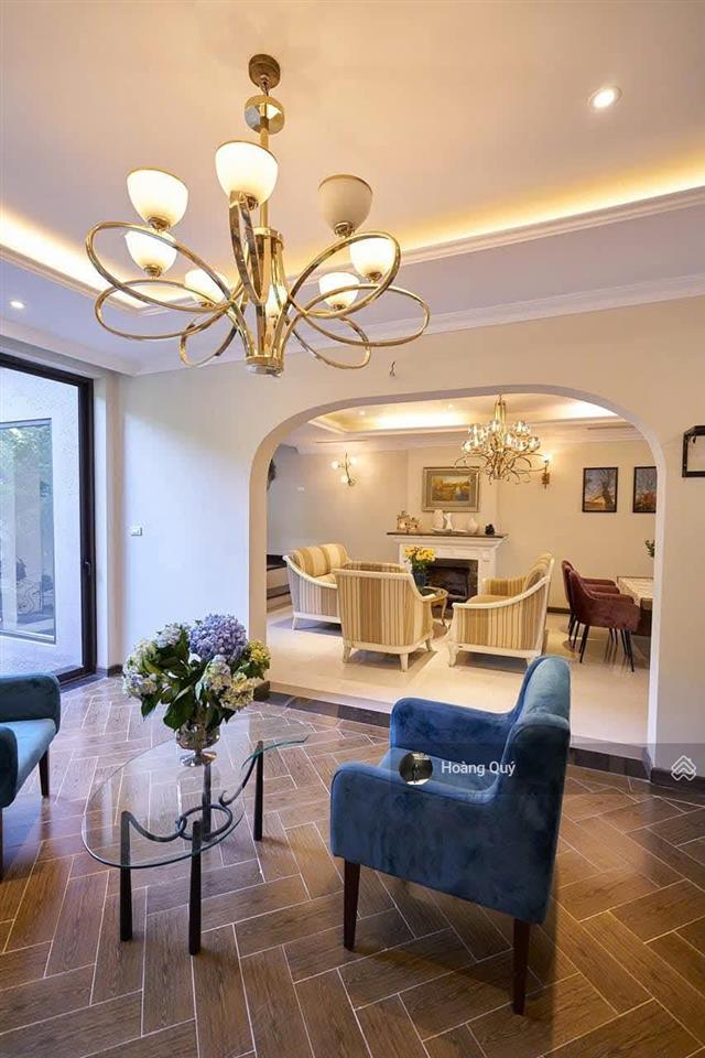 Bán gấp nhà vườn nguyễn tuân thanh xuân lô góc 110m2 mặt tiền 10m. vị trí đẹp thang máy 45 tỷ