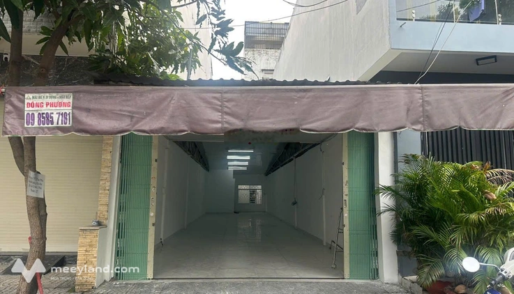 Mặt bằng - nguyên căn cấp 4 làm VP, kho, cửa hàng