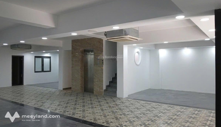 Cho thuê VP Sư Vạn Hạnh, 100m2, sàn suốt ko cột, làm việc 24/24 miễn phí, gần Vạn Hạnh Mall