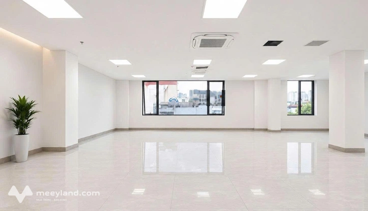 Cho thuê văn phòng 260m2 đẹp xuất sắc tại Nguyễn Trãi, Khương Đình, Thanh Xuân, 55 triệu/tháng