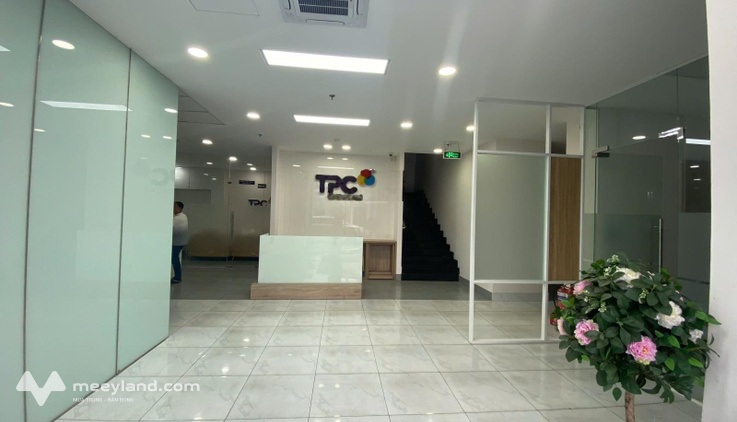 Cho thuê văn phòng 3 tầng tại KCN Xuyên Á (Đức Hoà, Long An)
