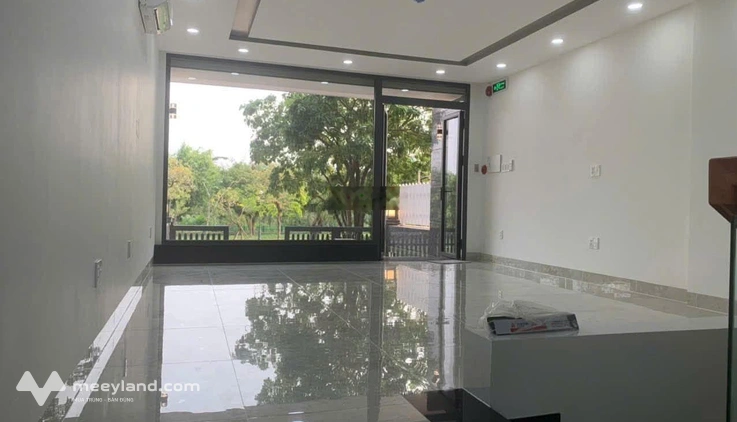 Cho thuê văn phòng nguyên căn 5x20m tại KĐT Him Lam Kênh Tẻ