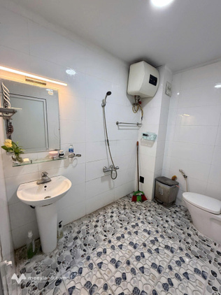 Cho thuê phòng trọ ngay cầu Đông Trù, có bếp full đồ có sân sau vào ở ngay