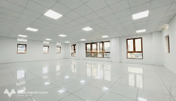 Cho thuê văn phòng 110m2 Cộng Hòa giá chỉ từ 15 triệu