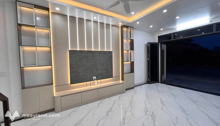 Nhà mới xây đường Tô Hiến Thành, không gian sống an yên