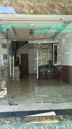 Nhà đẹp Võ Cang, Tây Nha Trang, ô tô vào tận cửa, giá chỉ 2,85 tỷ