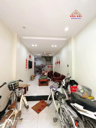 Nhà 3 tầng Bồ Xuyên, Thái Bình, rộng rãi, chắc chắn, giá yêu thương