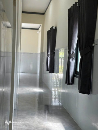 Nhà đẹp Thôn 1 Hòa Phú, sân đậu ô tô, giá chỉ 1,65 tỷ