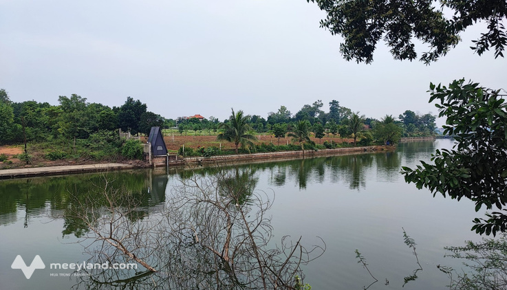 đất nghỉ dưỡng bám hồ xã Đoài Phương - TP Hà Nội, diện tích 4000m2; cách trung tâm Hà Nội 40 phút lái xe