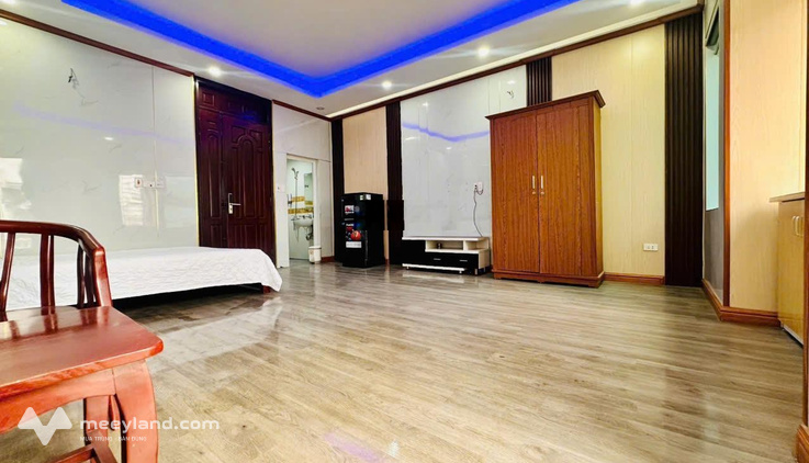 Cho thuê phòng trọ Ngõ 673 Ngọc Hồi khép kín thang máy đầy đủ tiện nghi ở luôn giá 3,6 triệu/phòng