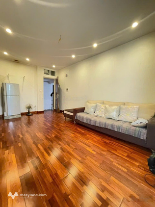 Cho thuê phòng trọ phố Đại La, gần trường ĐH Bách Khoa, Kinh Tế, Xây Dựng 40m2 giá 6,5tr