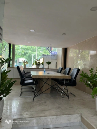 Cho thuê văn phòng 73m2 full nội thất Nguyễn Thị Minh Khai giá chỉ từ 23 triệu