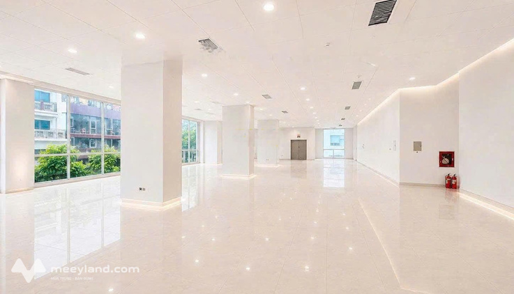 Cho thuê gấp văn phòng 120m2, 30 triệu VND tại Mễ Trì, Nam Từ Liêm, Hà Nội