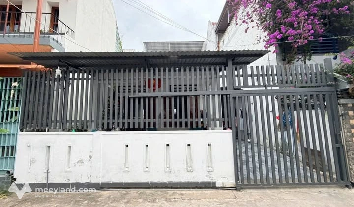 Bán đất tặng nhà cấp 4, ngang gần 8m tại Nguyễn Biểu, Vĩnh Hải, Nha Trang
