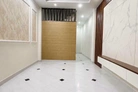 Nhà 5 tầng Xuân Phương, 30m2, chỉ 20m ra bãi ô tô, giá 5,2 tỷ