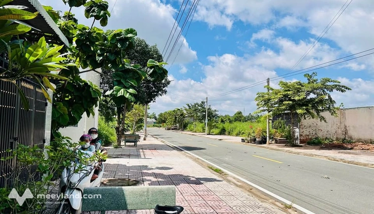Chốt ngay nhà tái định cư Tân Phú Đồng Xoài, 250m2 full thổ cư, giá cực yêu