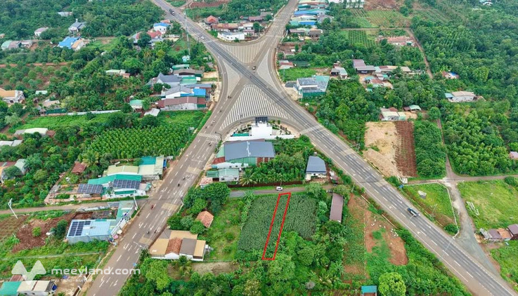 Đất mặt tiền đường nhựa 300m2 ngay đèn xanh đèn đỏ Eakao, giá chỉ 1.5 tỷ