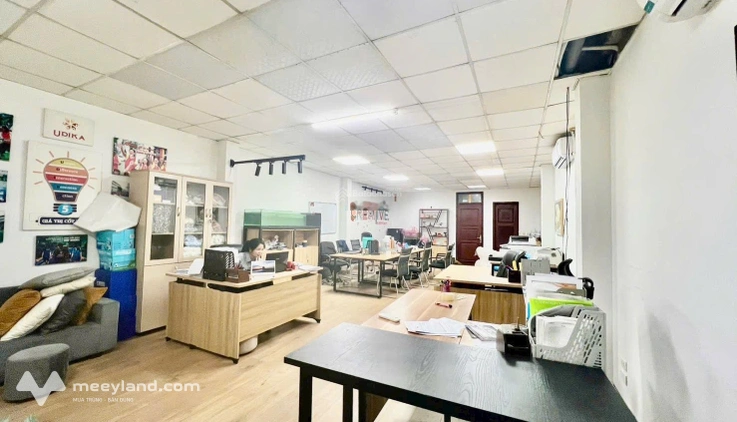 Cho thuê văn phòng siêu rẻ đẹp DT 80m2 giá thuê 8.5 triệu tại Hồ Tùng Mậu - ngay Goldmark City