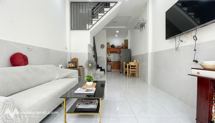 Nhà 2 tầng có sân thượng Lê Đức Thọ, giá 3.99 tỷ