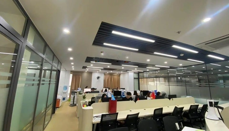 Cho thuê văn phòng tại Huỳnh Thúc Kháng, 25 triệu, 120m2, chính chủ, hot!