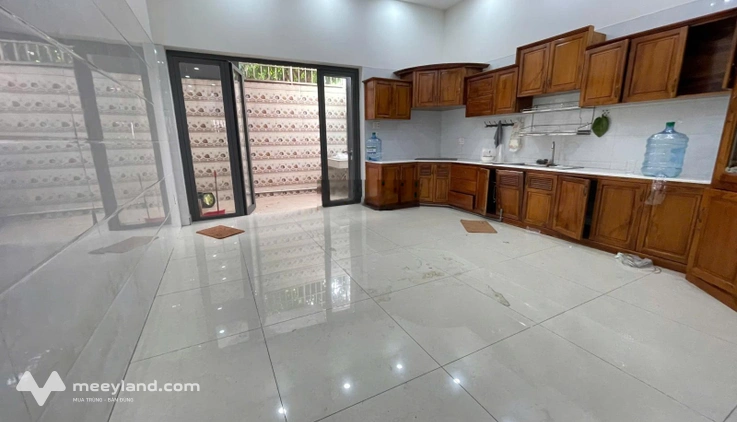 15tr500 mặt bằng nhà phố CityLand - Căn góc