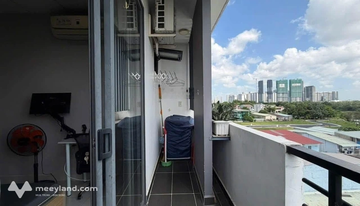 Cho thuê phòng ban công hiện đại _ mới tại nguyễn duy trinh quận 2