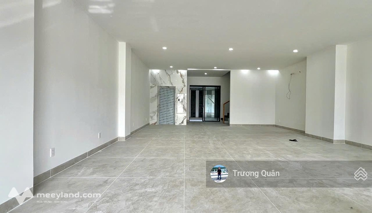 Chính chủ cho thuê văn phòng trệt + lầu 1 diện tích 7*20m vị trí đẹp Vạn Phúc City.
