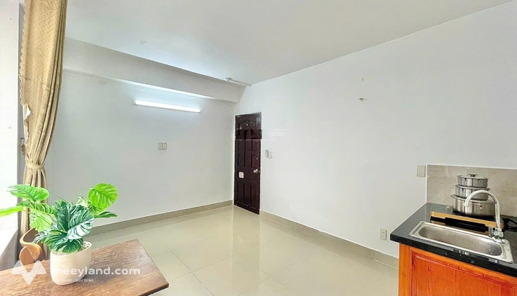 Phòng Đón Nắng An Ninh Gần Bệnh Viện Hoàn Mỹ Phú Nhuận