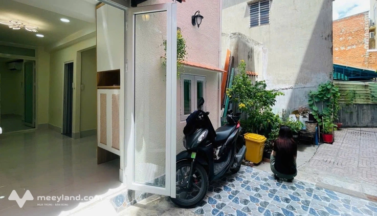 Nhà mới Nguyễn Lâm, Quận Bình Thạnh, 27 m2, 2 tầng, 4,35 tỷ