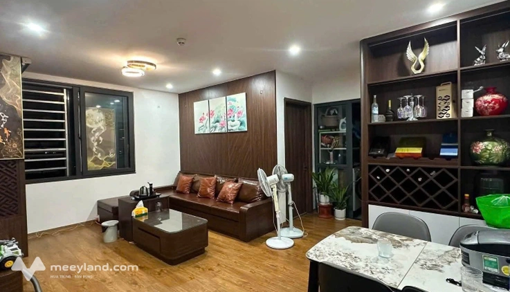 Bán chung cư Bạch Đằng Lake View, Trần Hưng Đạo, 67m2, 2 ngủ, 2 vệ sinh, giá 1.7 tỷ