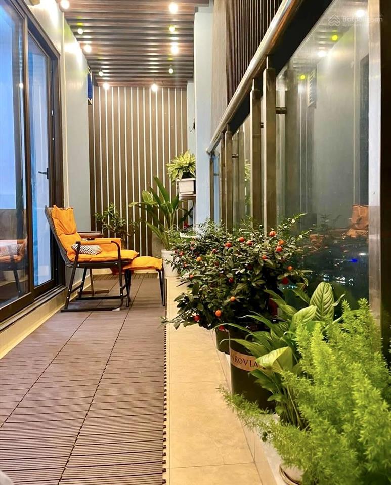 Cần bán căn vườn treo 3 ngủ 99,6m2, giá 6,35 tỷ tòa hpc landmark 105 tố hữu