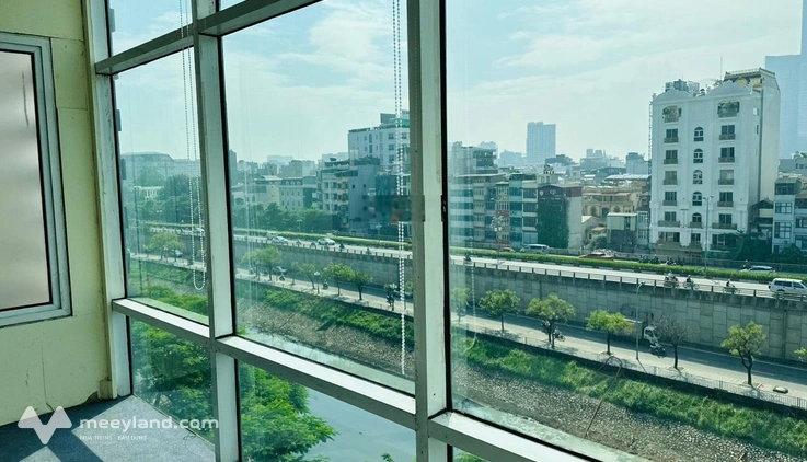 Chính chủ trống sàn văn phòng tại trung tâm Cầu Giấy 100m2 chỉ 14 triệu