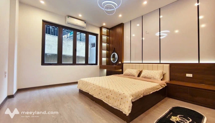 Chính chủ bán căn nhà Trần Đại Nghĩa - Đại La - Đồng Tâm - Hai Bà Trưng - Diện tích 34m2 x 5 tầng full nội thất