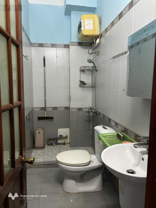 Phòng trọ 20m2 ngay 556/19 Sư Vạn Hạnh Q10 - Vị trí trung tâm, khu vực an ninh, giờ giấc tự do