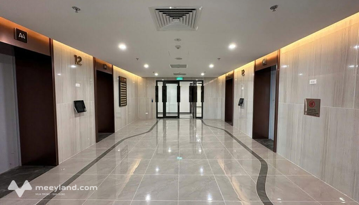 Cho thuê văn phòng 145m2 giá siêu rẻ tại ROX Tower 136 Hồ Tùng Mậu, giá chỉ 238 nghìn/m2