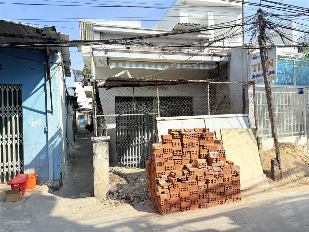 Bán đất tặng nhà hẻm ô tô lê hồng phong thông ra thích quảng đức giá 3,6 tỷ