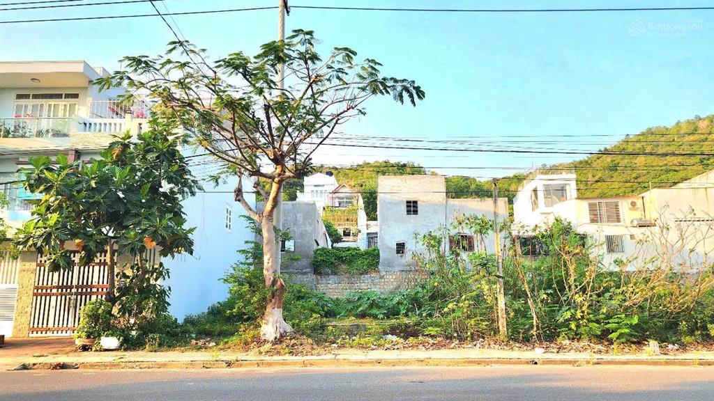 B308. đất 67,3m mặt tiền phạm văn đồng, cạnh bến du thuyền vĩnh hòa, chỉ 8,412 tỷ