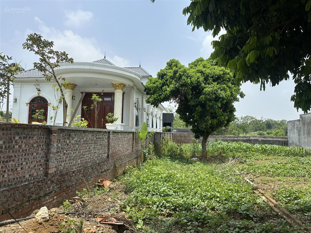 Chính chủ gửi bán lô đất tại lương sơn, hoà bình. diện tích 131m, giá hơn 1 tỷ, ngõ thông, ô tô