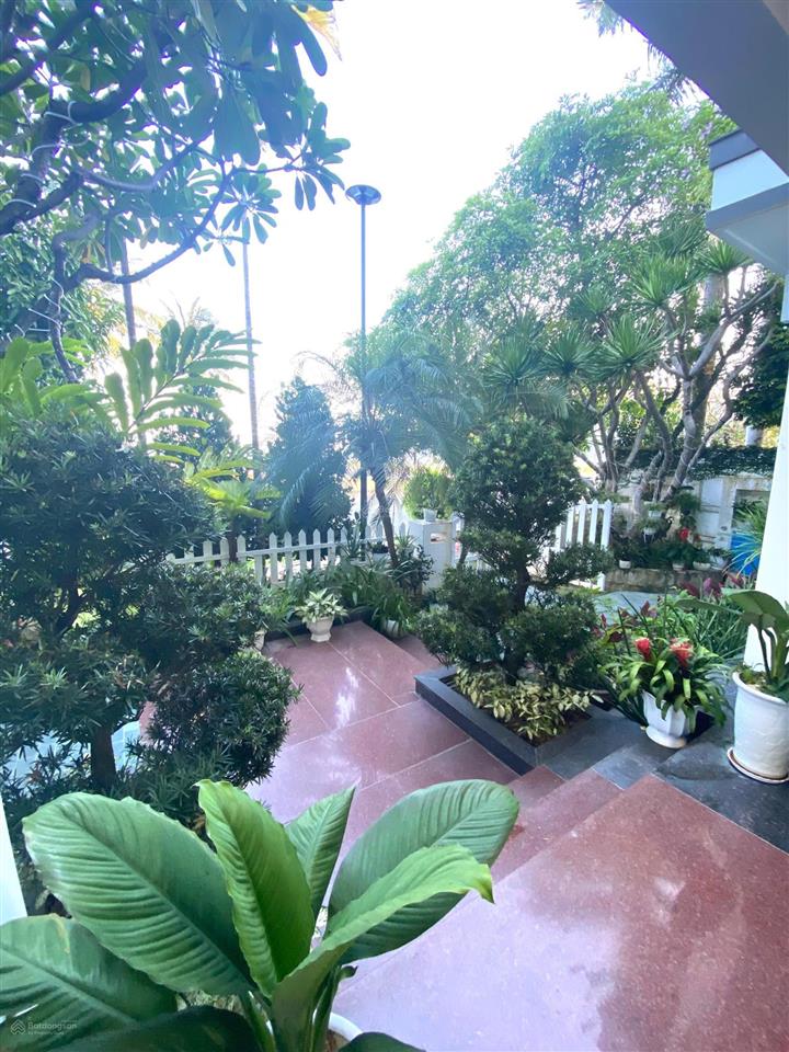 Giảm sốc 10 tỷ bán nhanh. villa 2 mặt tiền biển kđt an viên nha trang