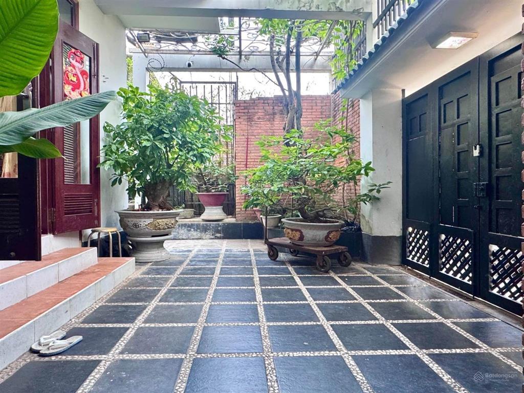 Biệt thự 4 tầng dương bá trạc p1 q8 111m2 đường nhựa xe tải vài bước qua q1, giá 16 tỷ