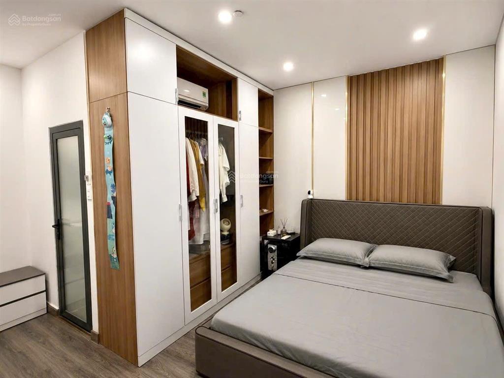 Đã có sổ hồng, căn 3 phòng nhà đẹp so với mặt bằng cc tara residence