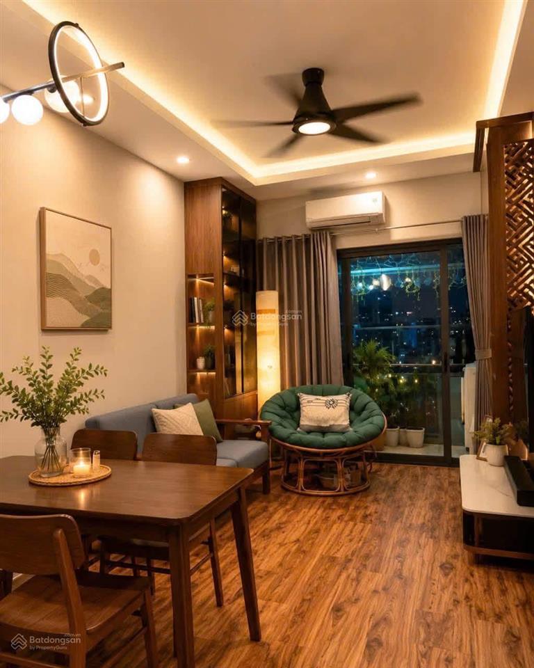 Cực hiếm! 5 tỷ cho chung cư lô góc c1 c2 xuân đỉnh ngoại giao đoàn, 66m, 2 ngủ full đồ