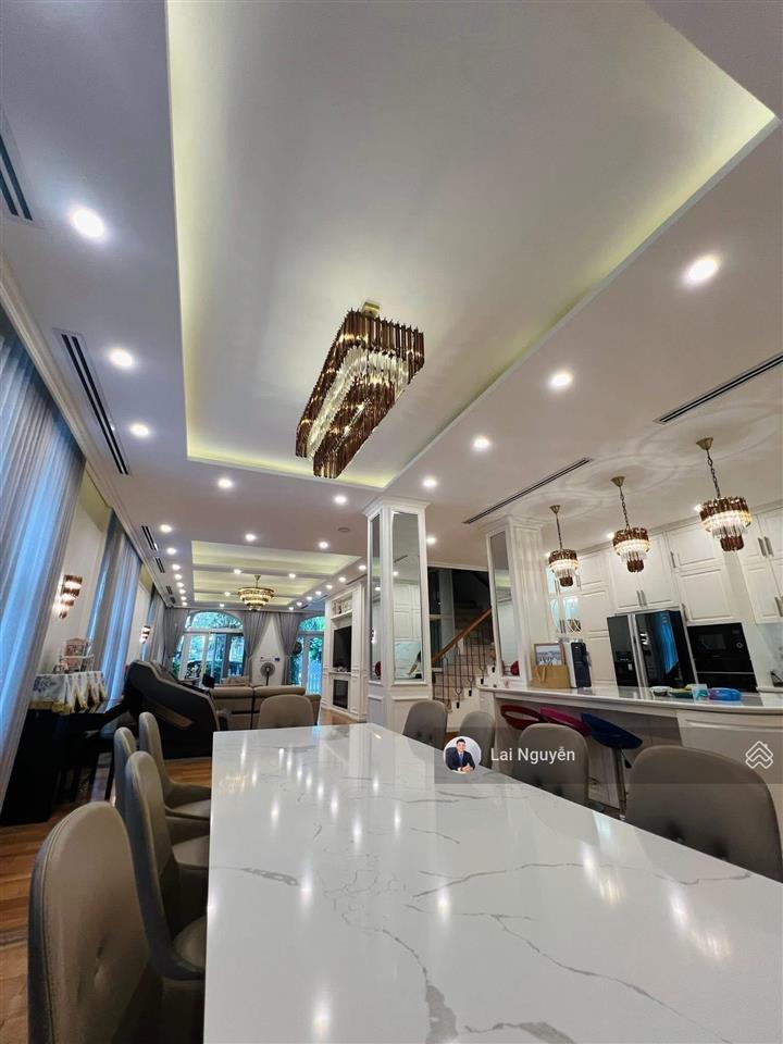 Bán biệt thự mỹ đình hàm nghi chính chủ gửi bán kín 124m2 giá tốt 49,9 tỷ hiếm có