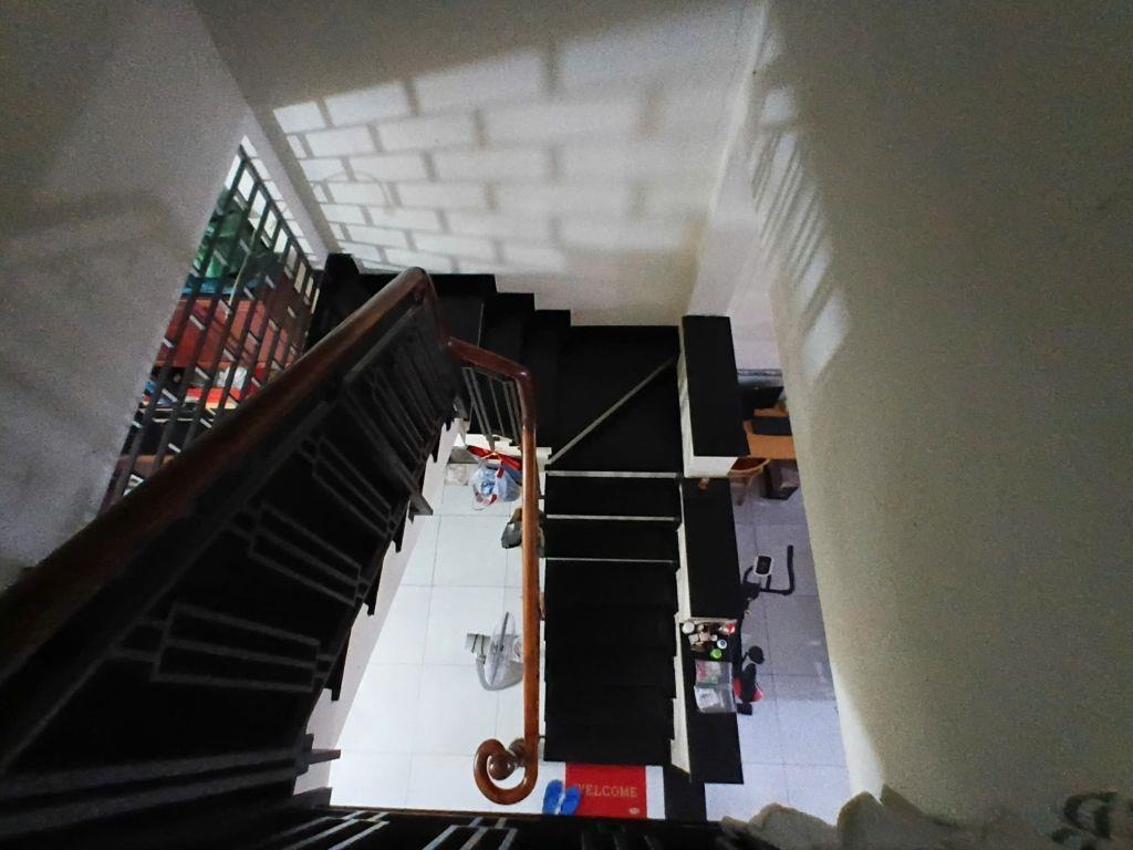Bán gấp nhà hẻm xe hơi Nguyễn Hữu Tiến, 76m², khu sầm uất, thu nhập 11tr/tháng chỉ 5,X Tỷ