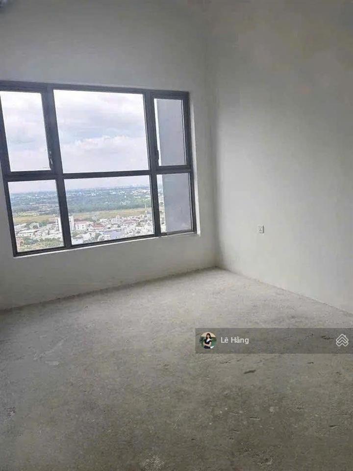 Bán căn 3pn gladia heights nhà thô 124m2 hướng tây nam