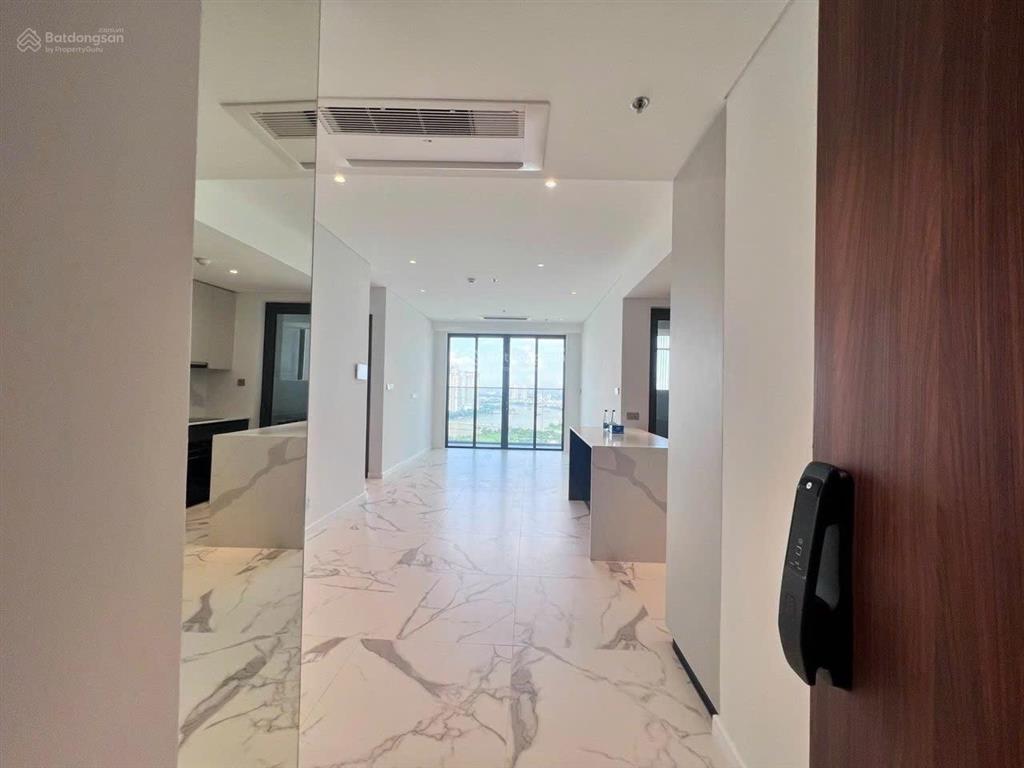 The crest metropole bán căn hộ 2 phòng ngủ tầng cao view đẹp giá tốt đã có sổ