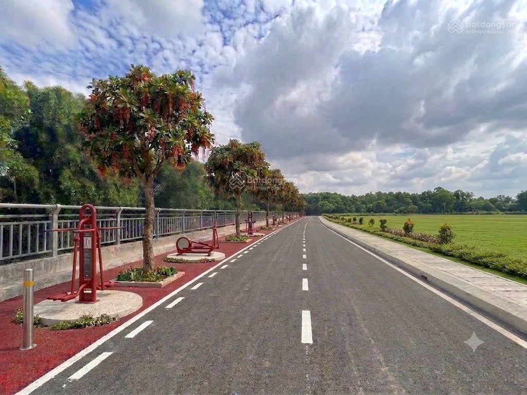 Đất sổ riêng tam bình thủ đức 113m2 mặt tiền kênh thoáng mát giá chỉ 5.1 tỷ