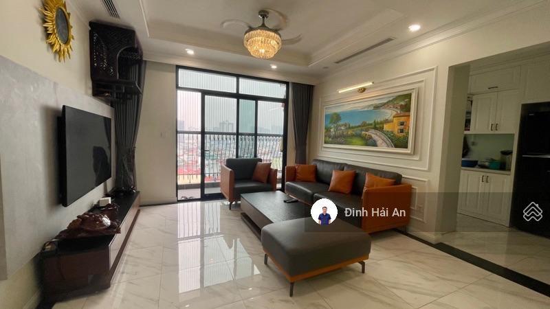 Hiếm chung cư d2 giảng võ ba đình 93m² 3pn 2wc ban công đông nam 13,1 tỷ